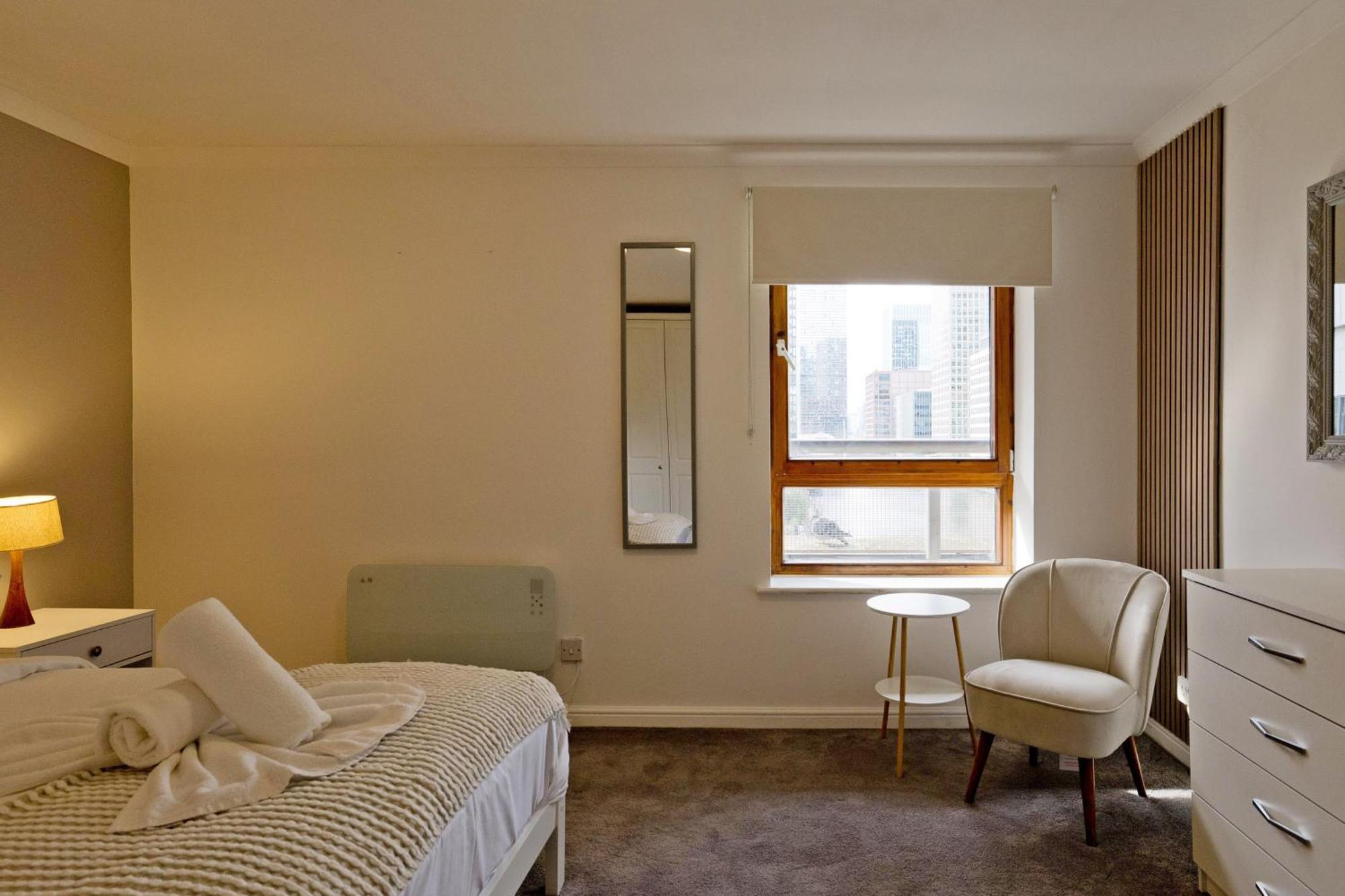 Imperial Meridian Place Apartment London Bagian luar foto